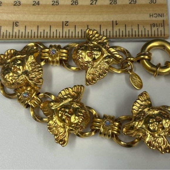 Retired one of kind Vintage Kirks Folly four 4  flying Angels Statement bracelet - Picture 12 of 12